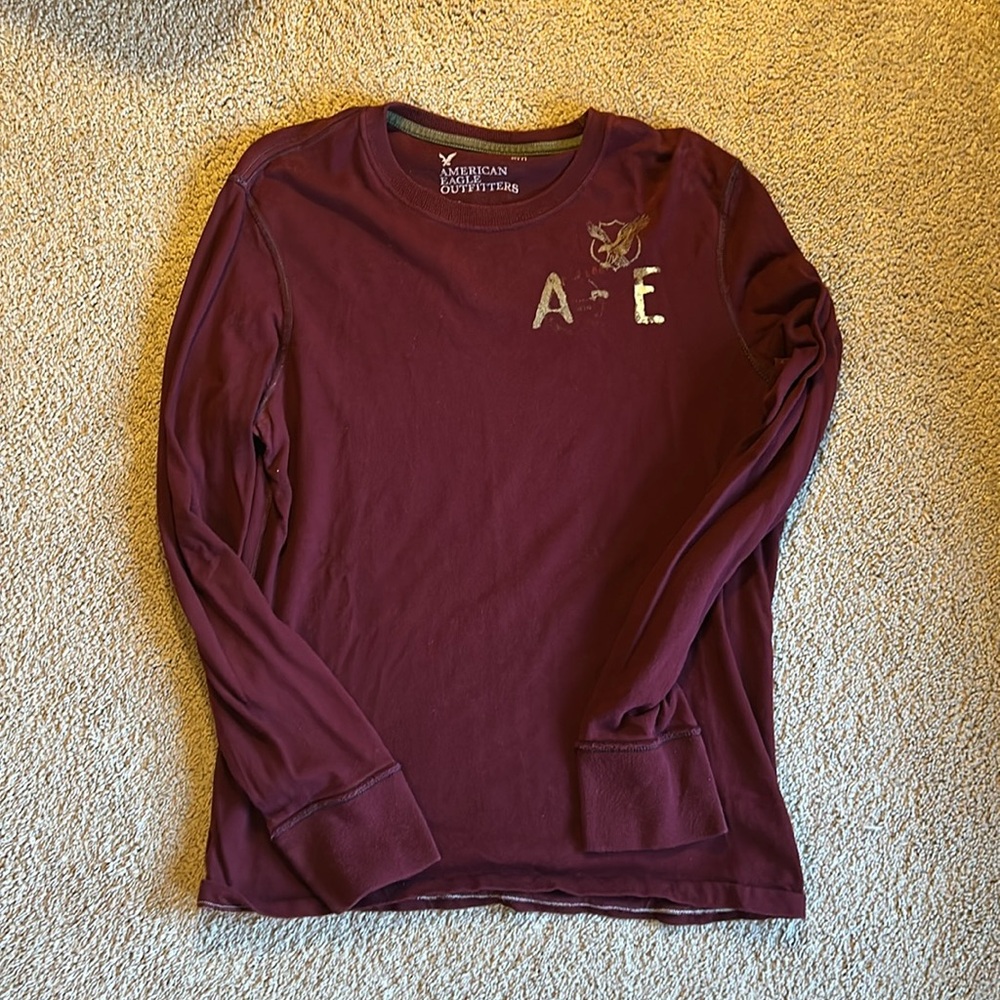 American Eagle long sleeve T-shirt